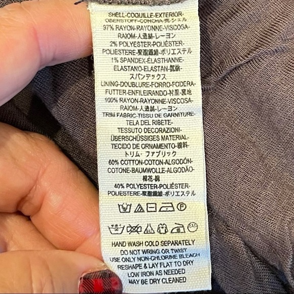 S:  Free People CHARCOAL CROCHET DRESS - Picture 10 of 11